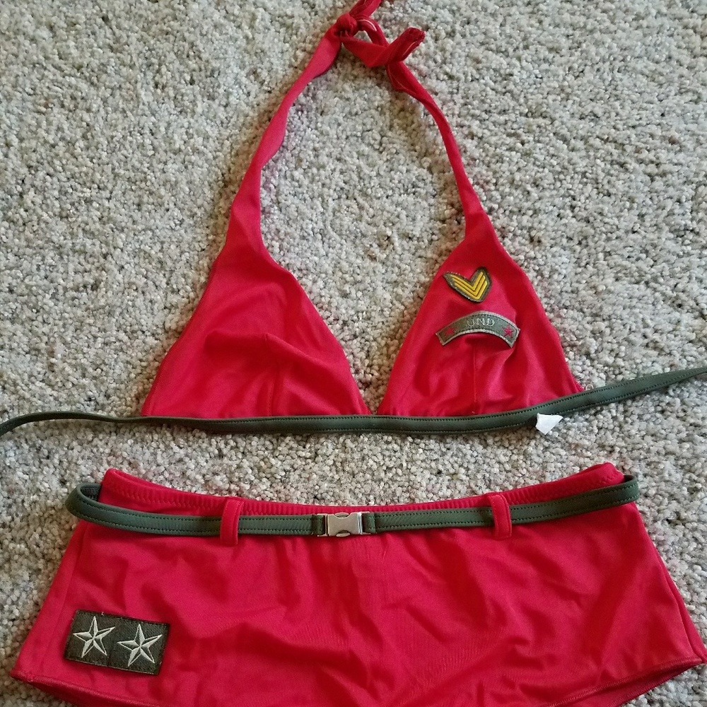 Swim suit